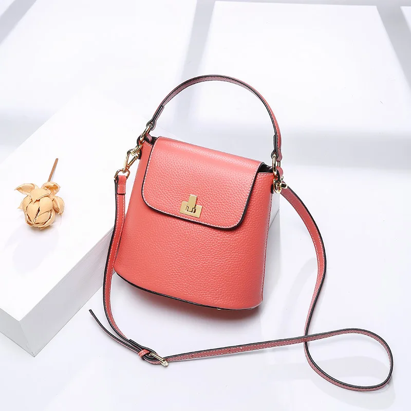 Women's new leather fashion handbags Cross-section square trend beach bag Wild Messenger bucket bag