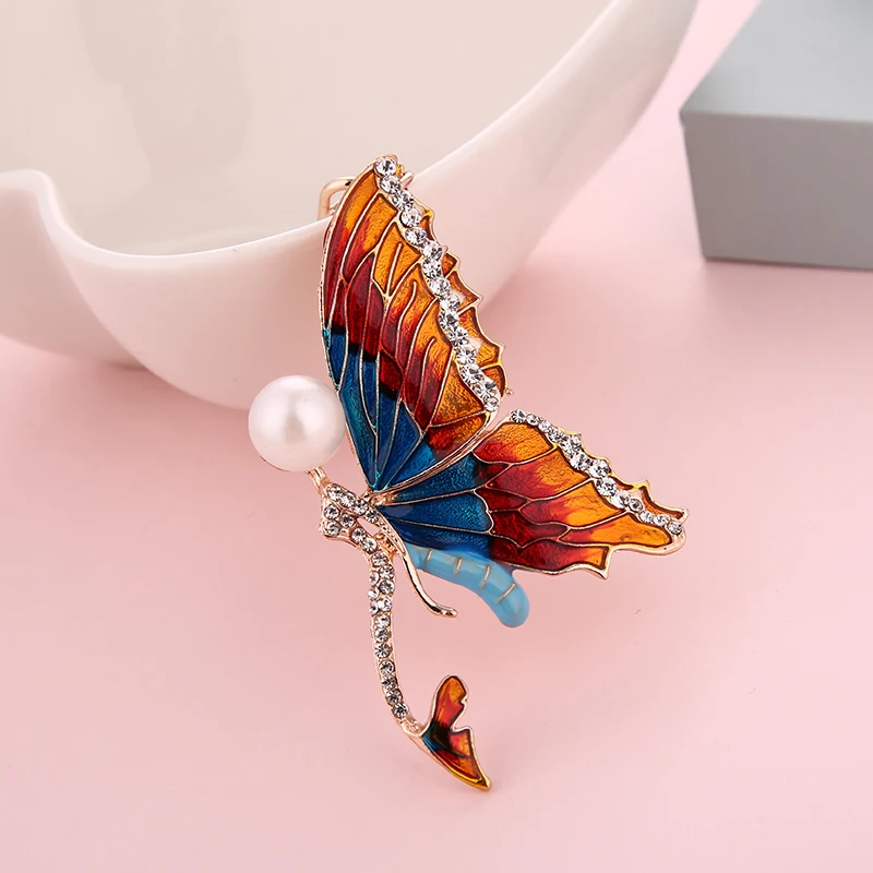 

Fashion Rhinestone Butterfly Key Chains Rings Holder Crystal For Women Jewelry Bag Pendant For Car Keyrings Keychains