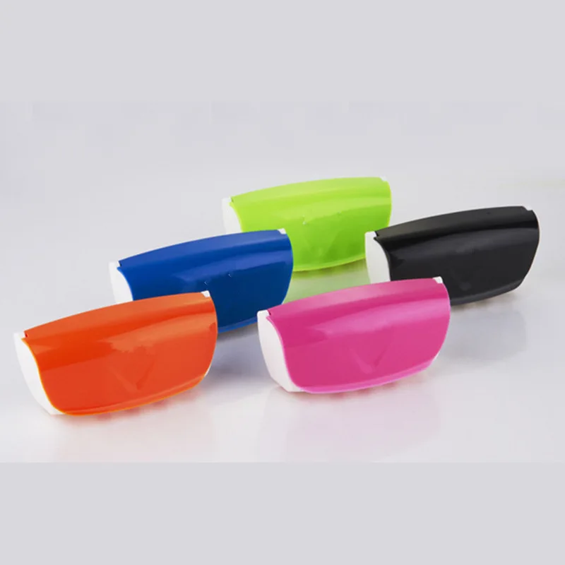 NEW Fashion Wall Mount Automatic Toothpaste Dispenser Toothbrush Holder Family Set bathroom accessories NEW Fashion Wall Mount Automatic Toothpaste Dispenser Toothbrush Holder Family Set bathroom accessories
