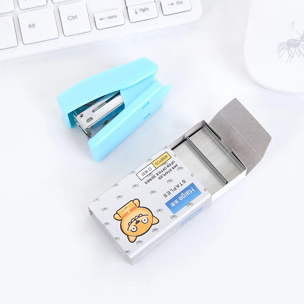 Home Stapler Set Cute Cartoon Stapler Mini Small Stapler Student Stationery Gift come with 400pcs 24/6 needle Nail