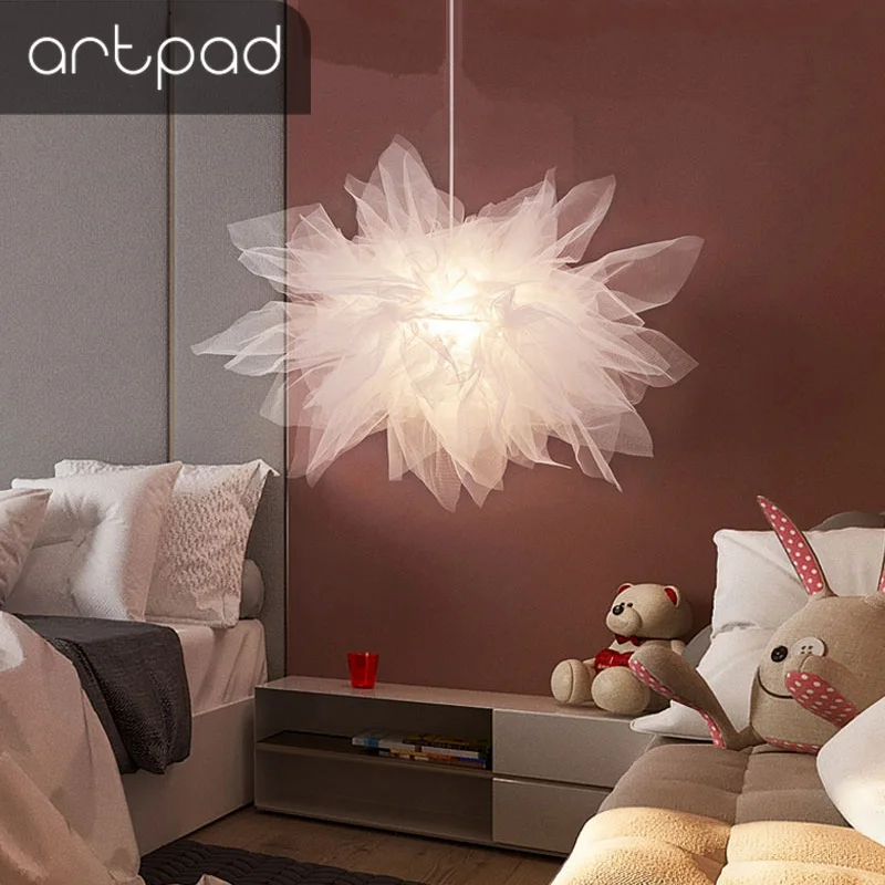 

Romantic Fantasy White Lace Pendat Lights Led Cotton Yarn Hanging Pendant Lamp for Children room decoration Living Room Lighting