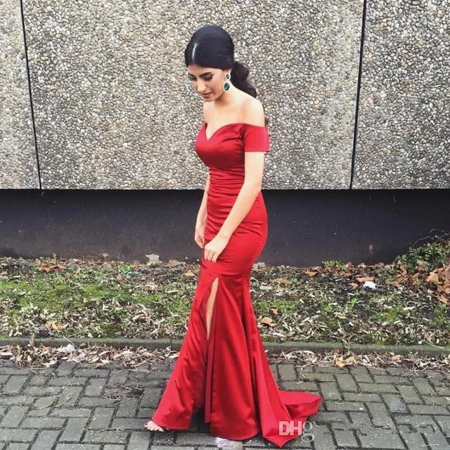Red-2019-Prom-Dresses-Mermaid-Off-The-Shoulder-Slit-Sexy-Backless-Plus-Size-Long-Prom-Gown (2)