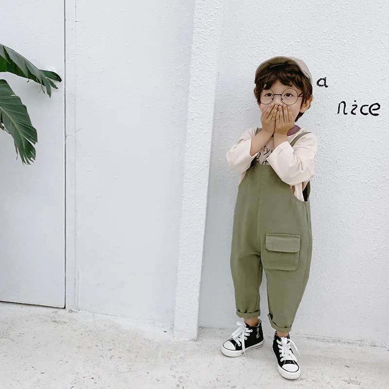 Coreano das Crianças para Meninas de Moda Meninos da Criança Jumpsuit Ocasional Macacão Bolso Grande Calças 2 3 4 5 6 7 Anos Crianças Macacões Novo 23 Mamãe e Bebê