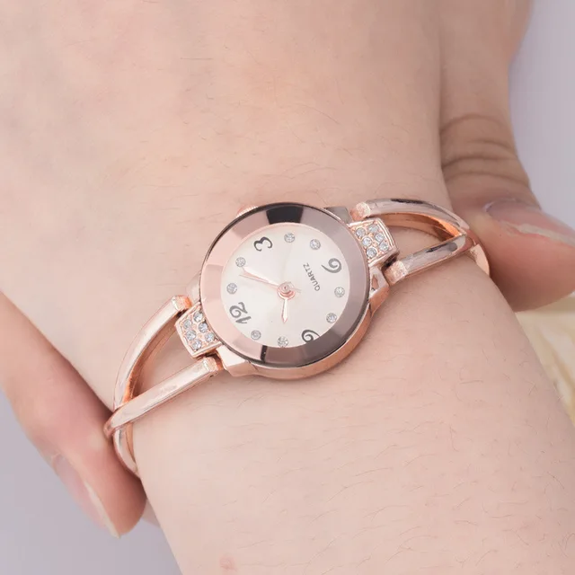 Nuovo Marchio In Oro Rosa Braccialetto Guarda Le Donne Marchio Di Lusso Top Sign Nuovo Marchio In Oro Rosa Braccialetto Guarda Le Donne Marchio Di Lusso Top Sign