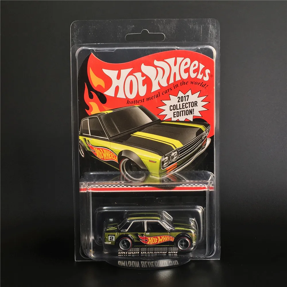 Hot Wheels 1:64 Car DATSUN BLUEBIRD TOYOTA PICKUP 2017 Collector Edition 50th Anniversary Metal Die