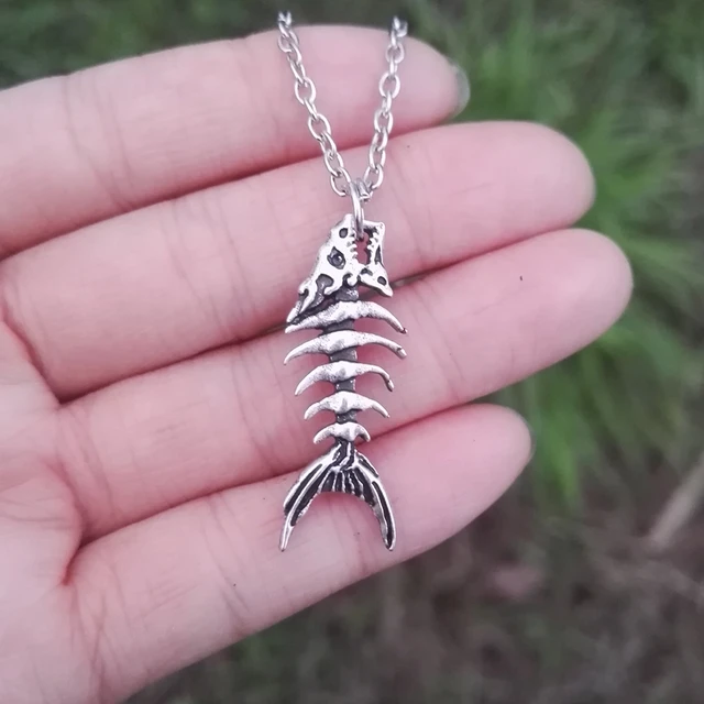 Sanlan 1pcs Surfer choker surfer style Boho Fish Necklace Fishbone