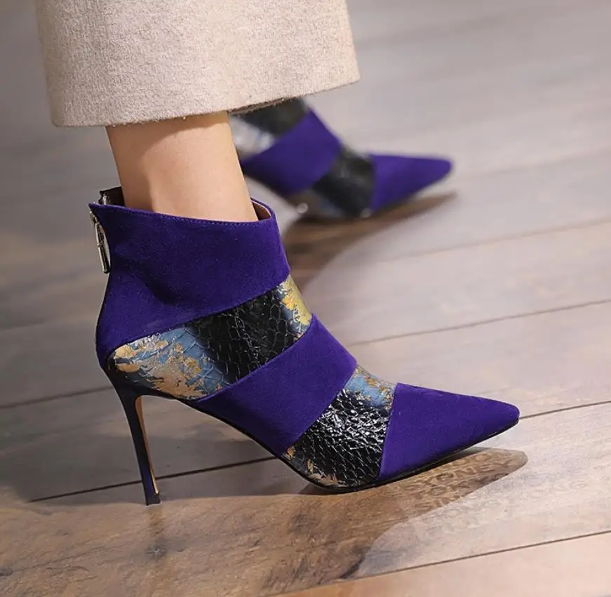 

Autumn and winter new fashion fragrant pavilion short tube fine with the color of pointed temperament boots