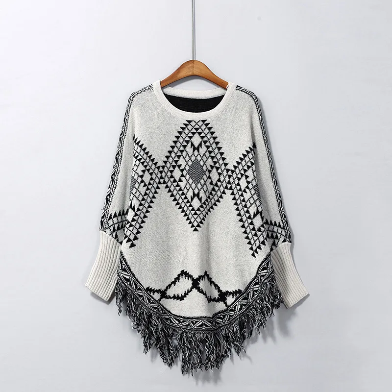 Plus Size Women Capes Patchwork Loose Poncho 2018 Autumn Winter Knitted Bat Sleeves Sweater Triangle Tassel O Neck Pullover Coat