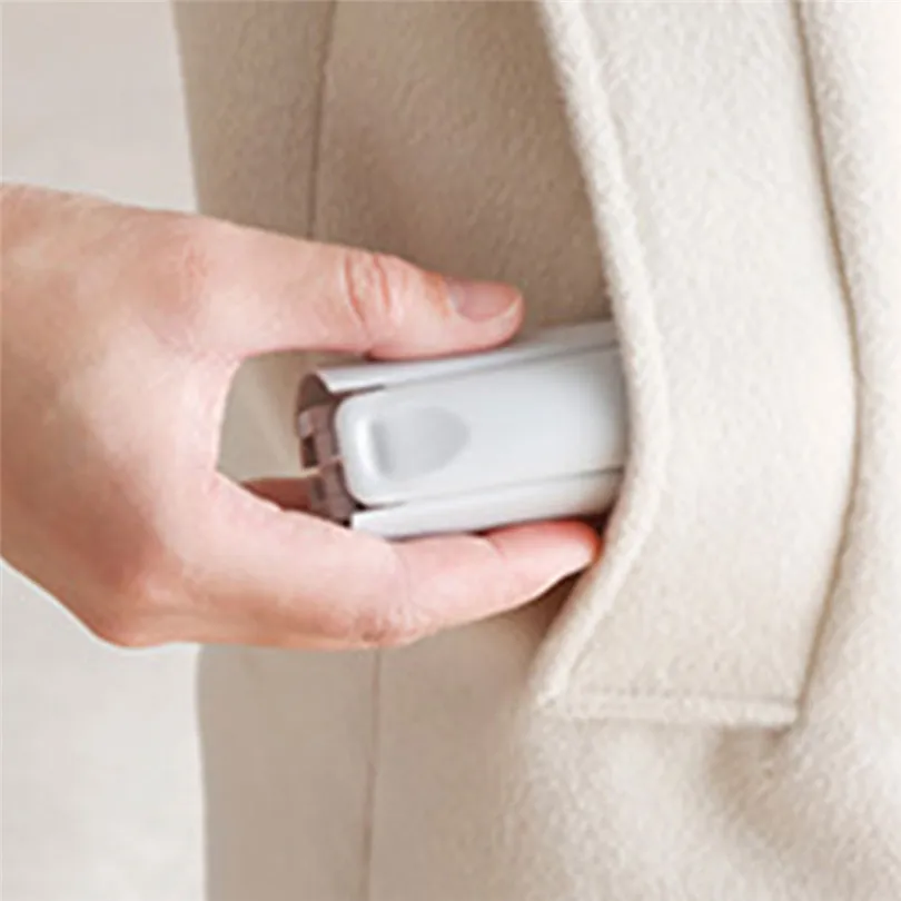 Hair Remover Manual Lint Sticking Roller Portable Fast Fit Sticky Roller Lint Fluff Pet Hair Remover Mini Travel Roller (3)