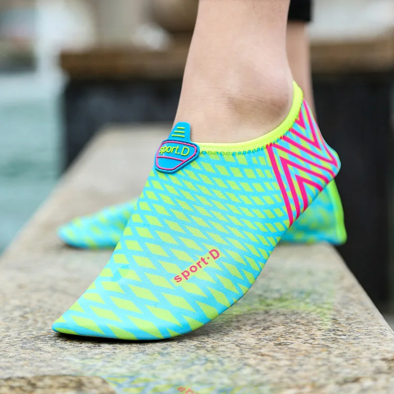 

Summer Women Beach Shoes 2018 Outdoor lovers Water Shoes Trekking Senderismo Upstream Walking Water Quick Drying sneaker Shoes