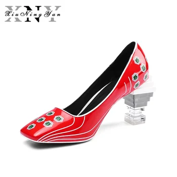 

2019 Fashion Brand Spring Shoes Square Toe Big Size High Heels Slip on Flowers Patterns Crystal Heel Wedding Luxury Women Pumps