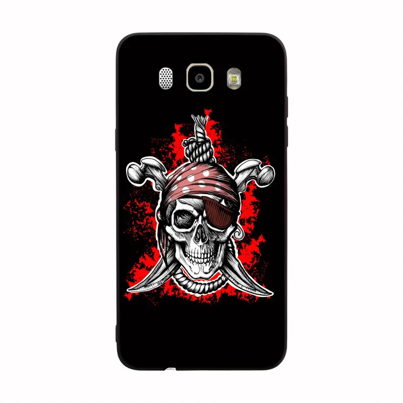 Skull-L-r 