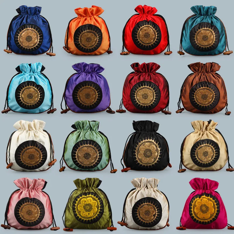 

16*18cm Sun Flower Embroidery Drawstring Gifts Bags Party Favors Jewelry Packaging Pouches Chinese Style Silk Bag