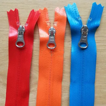 

20 PCS/LOT YKK Zipper NYLON WATERPROOF CLOSE END 21CM SHORT FOR POCKET BAG COLLAR Sewing Accessories