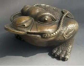 

Collectables! China old Brass Carved statue ' Jinchan '