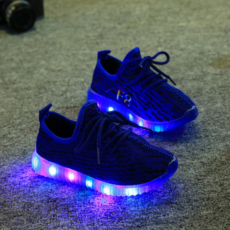 nike toddler shoes with lights