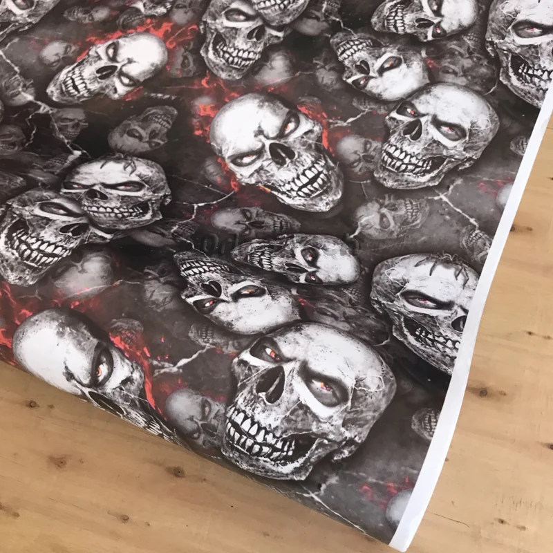 Skull Stickerbomb Film-1
