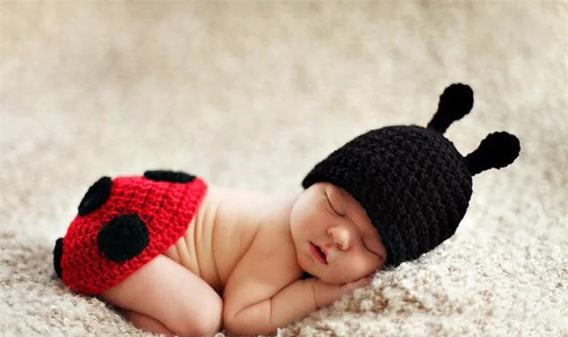 Red & Black Ladybug Newborn Baby Animal Photography Props Costume Set Handmade Crochet Knitted Hat with Cape Outfit (6)