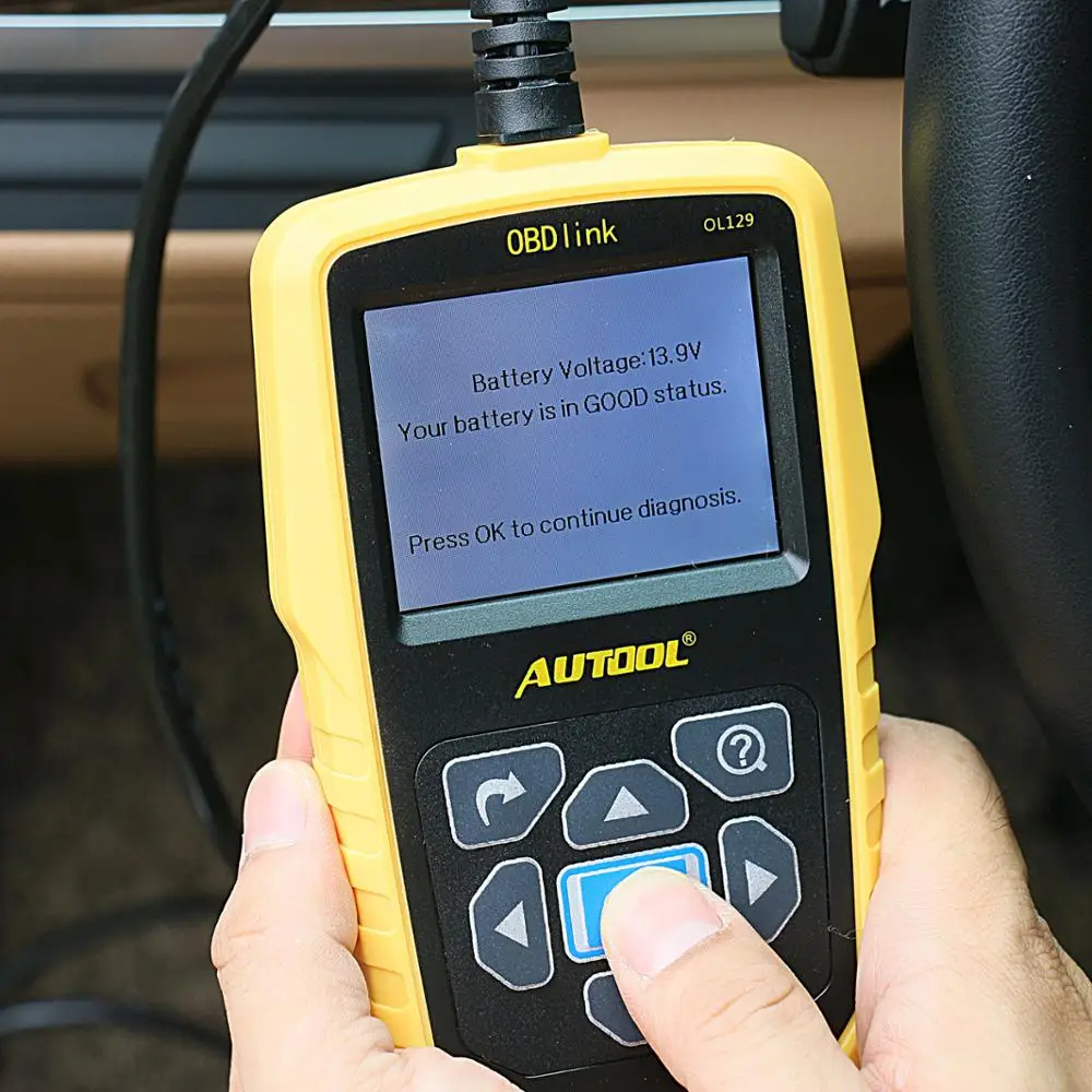 AUTOOL OL129 OBD Может Универсальный Автомобильный сканер двигатель ошибка диагностический инструмент лучше, чем AUTEL 519