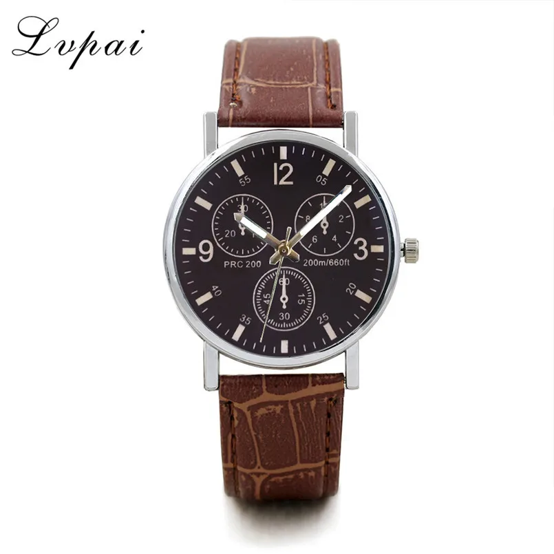 Casual Mens Wrist Watch Fashion Analog Watch With Leather Band