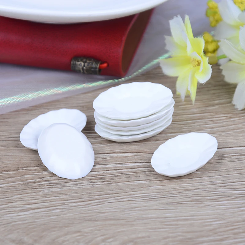 

8pcs Mini Resin Food White Dishes Tableware Miniature Doll House Accessories Dollhouse Trays Plates Doll Kitchen Toys