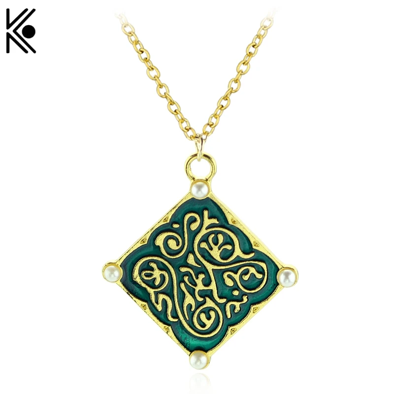 

Vintage Texture Necklace The witcher Pendant the witcher 3 wild hunt Figure Game Wizard witcher 3 Medallion Pendant Necklace