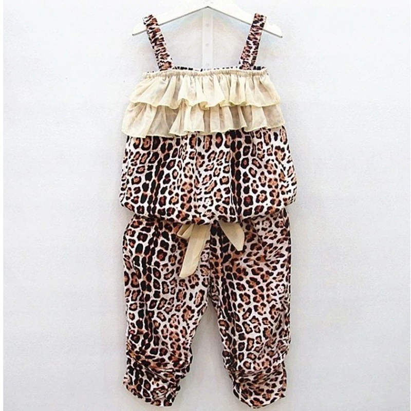 Menoea/костюмы для девочек; коллекция года; летний модный топ с короткими рукавами для девочек; полосатые Широкие штаны; комплекты одежды для детей