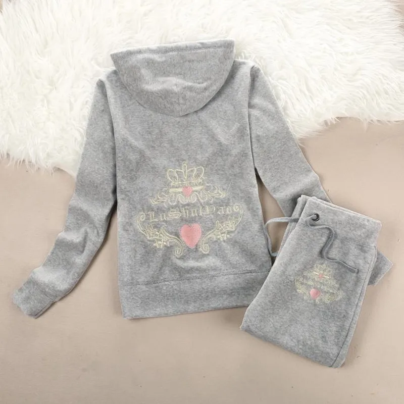 

Velvet suit red Spring / Fall / 2019 Women'S Brand Velvet Fabric Tracksuits Velor Suit Women Hoodies And Pants Large size XXL