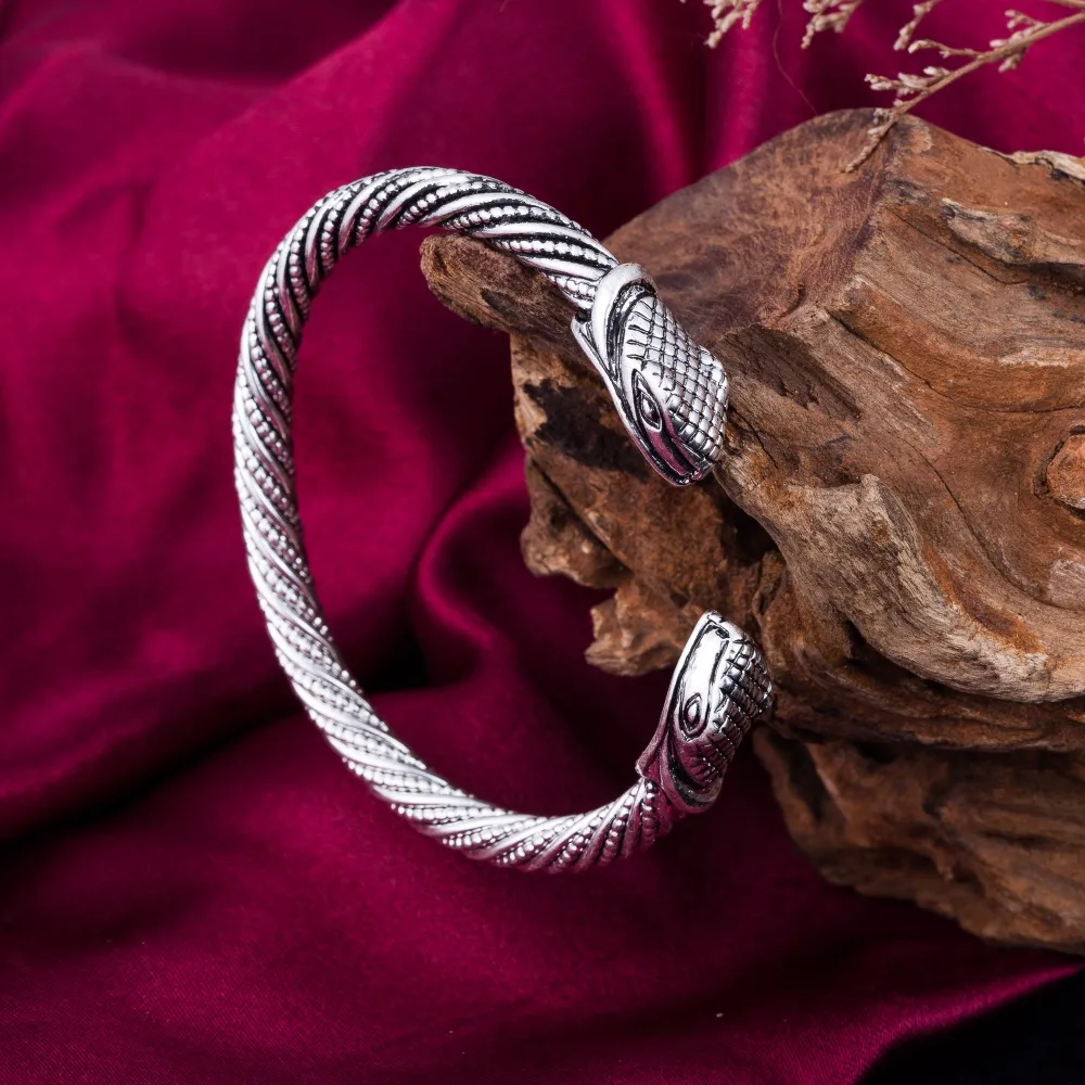 

Dawapara Viking Bracelets & Bangles Snake Head Metal Pulseiras Indian Jewelry Halloween Gifts Men and Women Vintage Itmes
