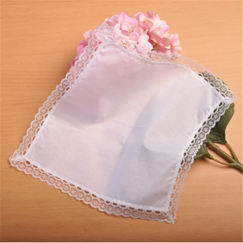  Creative New 12pcs Personalized White Lace Handkerchief Woman Wedding Gifts Wedding Decoration Clot