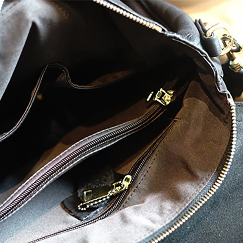 AETOO Simple fashion women's bag, leather large capacity soft cowhide shoulder bag, woven wide shoulder strap crossbody bag