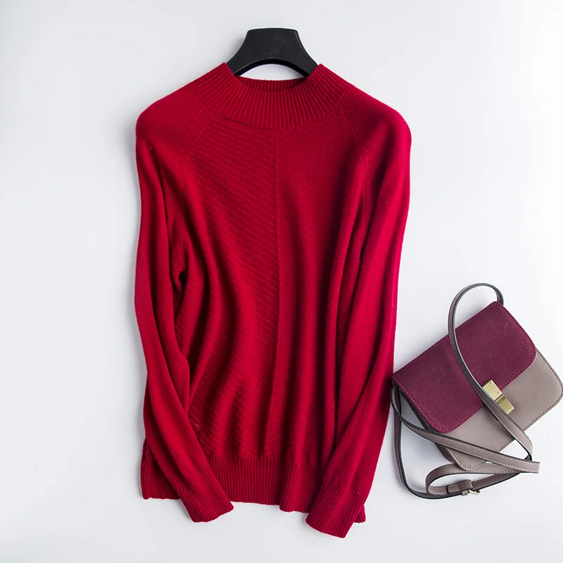 Autumn and winter new pullover solid color female round neck loose large size simple comfortable soft warm casual sweater