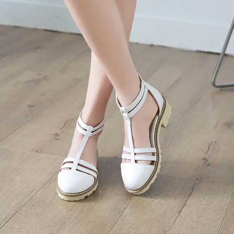 cute low heel pumps