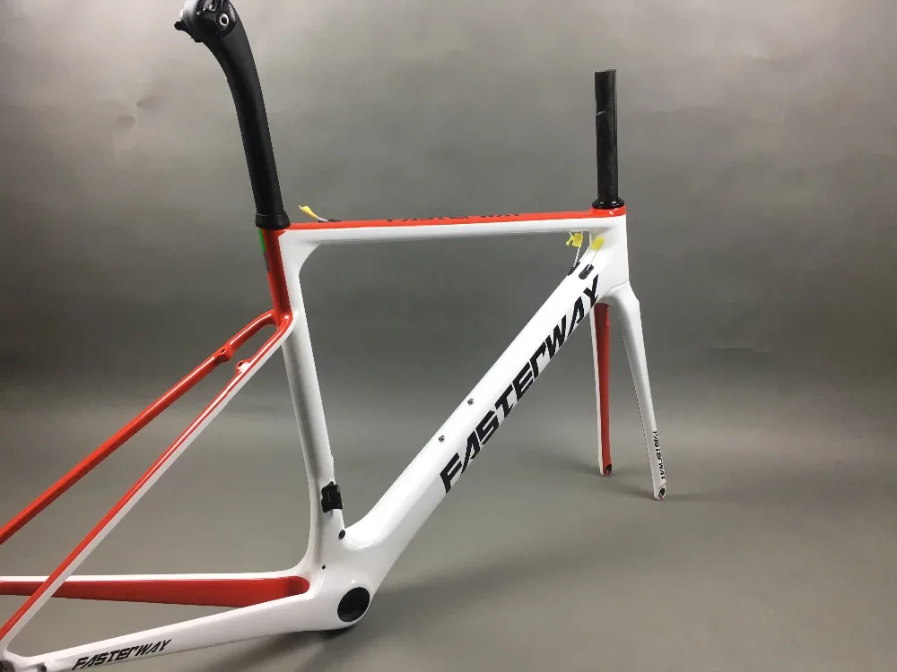 Excellent white red with black  FASTERWAY classic carbon road frameset UD weave carbon bike frame:Frameset+Seatpost+Fork+Clamp+Headset 118