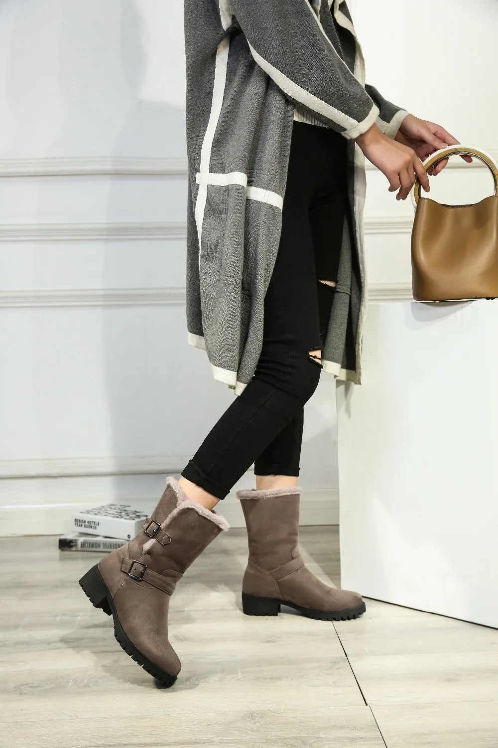 CDPUNDARI/флоковые плюшевые зимние ботинки на низком каблуке; женские ботильоны; женские зимние ботинки на платформе; женская обувь
