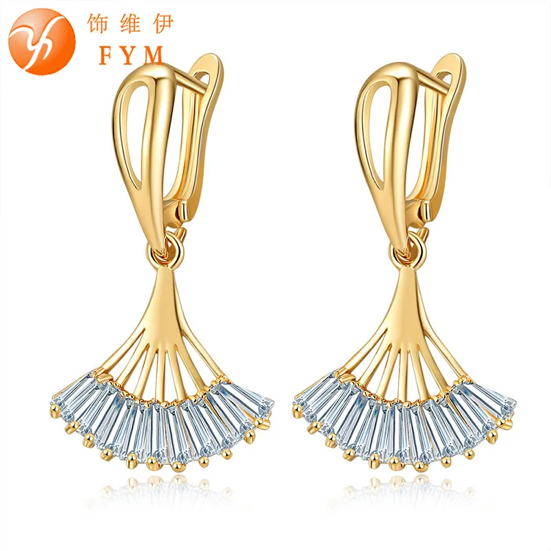 

Casi 2016 Luxury Elegant Womens Crystal Fan Hoop Earrings Best AAA CZ Diamond Ear Jewelry Earring for Women Wedding Party ER0117
