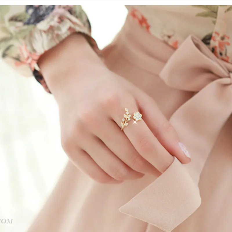 

Fashionable Adjustable Rings Gold and Silver Plated Wishful Flowers and Branches Finger Rings for Women's Anniversary Wedding