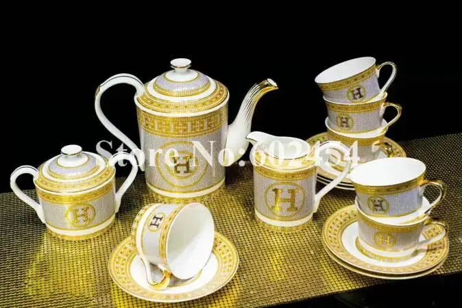 Европа бабочка костяного фарфора кофе набор Британский Фарфор керамический чайный набор горшок сливок сахарница чай время чайник кофейная чашка - Цвет: 04
