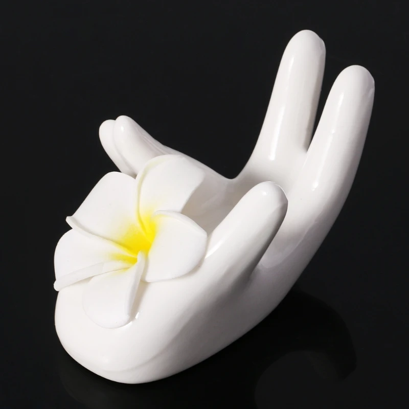 

2019 New Air Plant Ceramic Hand Tabletop Tillandsia Holder Miniature Gardening Decoration Garden Supplies