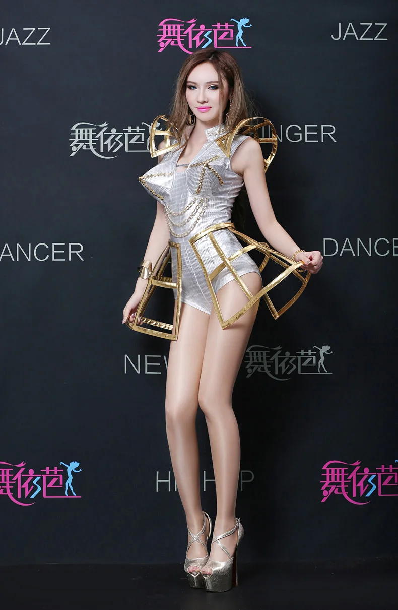 Bar ds costume (5)