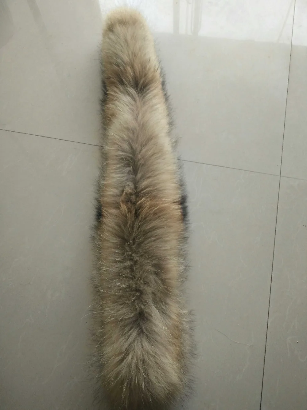 Отделка капюшона из натурального меха енота 68*14 см|real fur trim|trimmed furtrim strip |