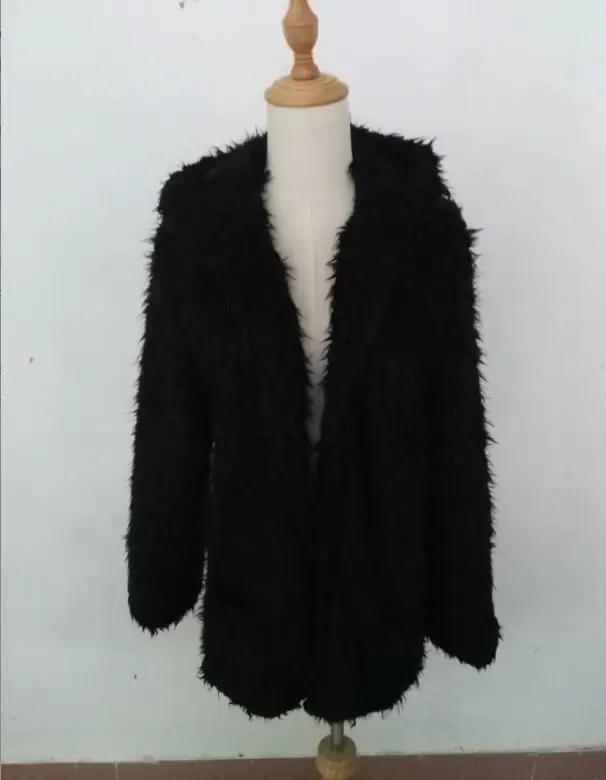 Плюшевое вельветовое меховое пальто для женщин из черного длинного абзаца, милое плюшевое пальто с капюшоном и ушками медвежонка, Женская Корейская версия XL - Цвет: Черный