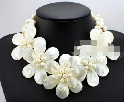 

0521 necklace pearl shell flowers necklace