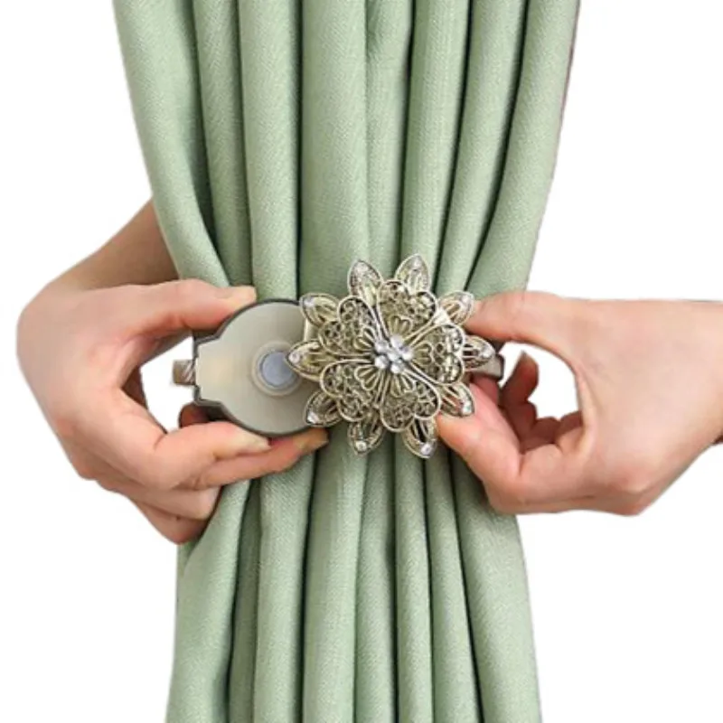 

Creative American Curtain Buckle Magnet Curtain Straps Tied Curtains Straps Punch-Free Cute Wild Curtain Straps