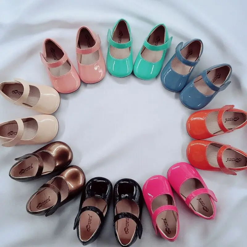 girls patent leather shoes