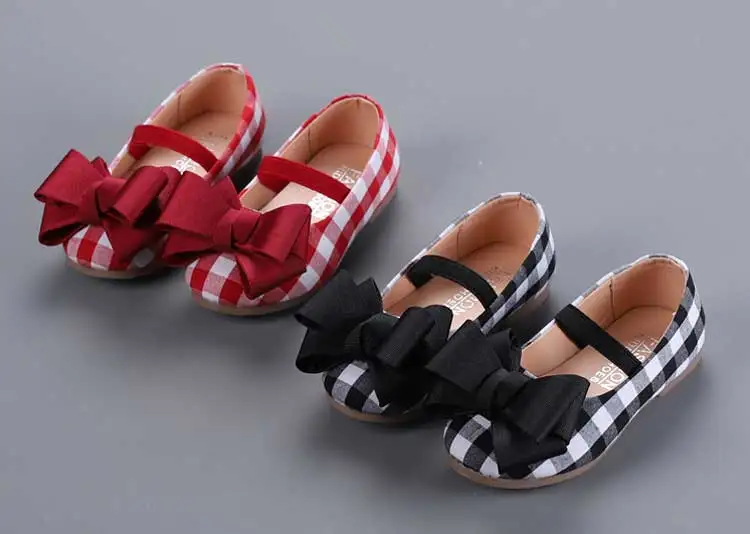 Детская обувь; модная повседневная обувь в клетку для девочек; обувь для маленьких детей; цвет черный, красный; прогулочная обувь для девочек; резиновая обувь принцессы;
