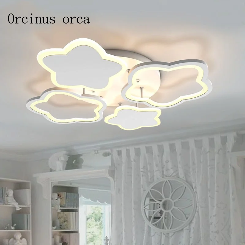 

Cartoon creative Pentagram ceiling lamp boy girl bedroom children's room lamp modern simple LED ceiling lamp free shipping