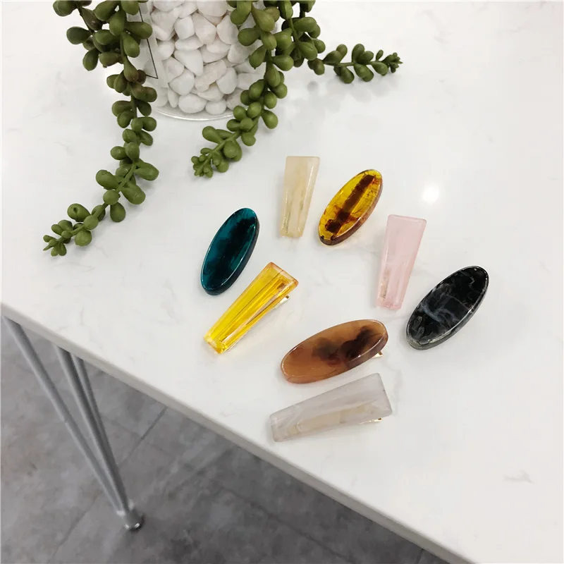

2019 New Korean Hair Clips Sweety Barrettes Oval Amber Texture Hairpin Ins Wind Geometry Acetic Acid Duckbill Clip Hair Jewelry