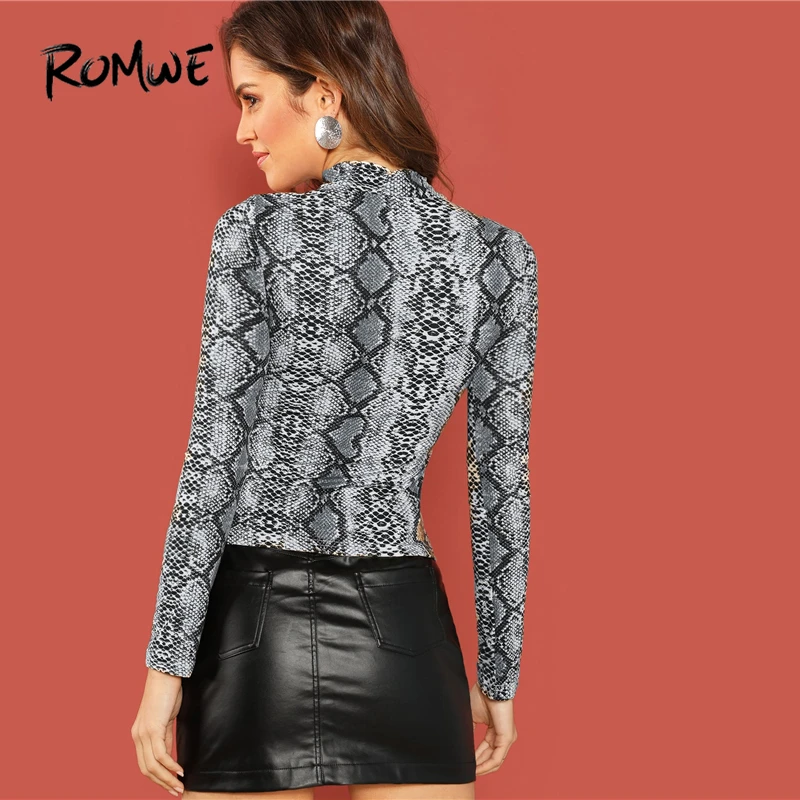 ROMWE Mock-Neck Snake Skin Print Fitted Tee Long Sleeve Slim Spring Stand Collar T Shirt Women Autu
