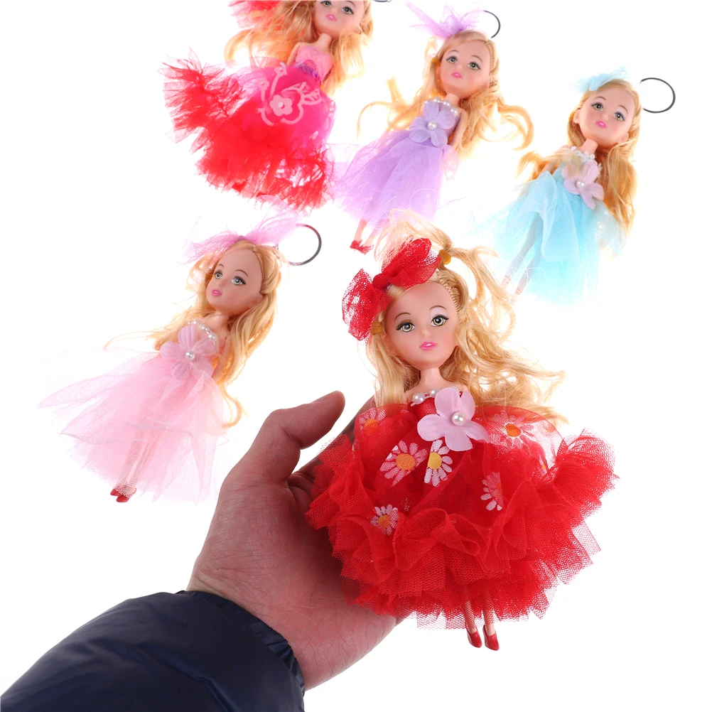 1PCS New Fashion Girls 18cm Doll Keychain Bride Princess Dolls Keyring